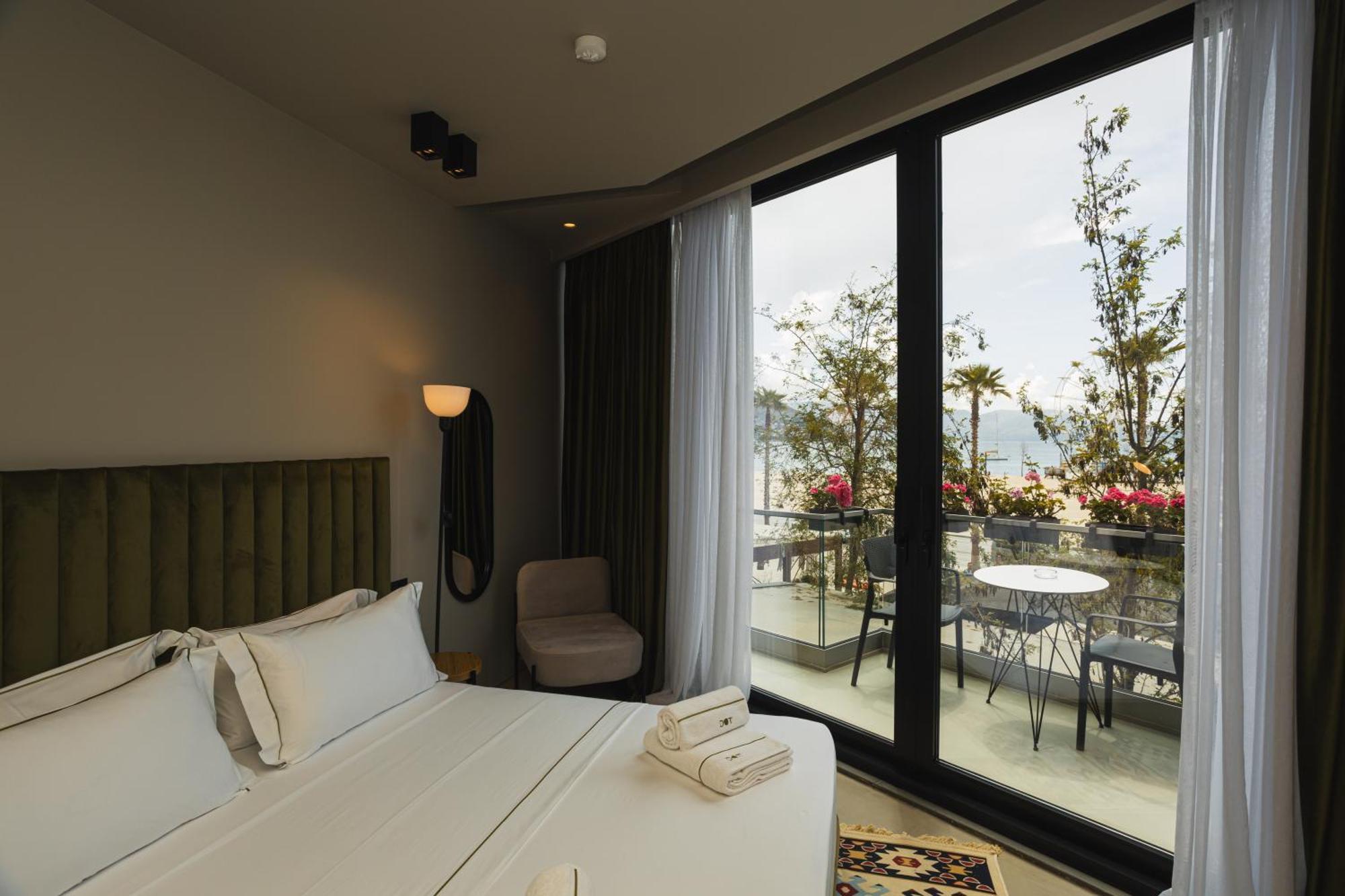 Dot Tradition Vlore Exterior photo